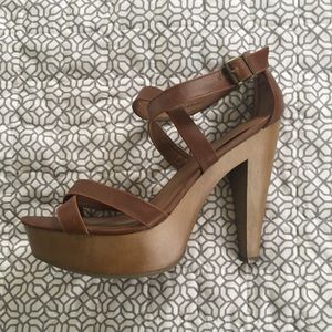 Mossimo Size 11 Brown Heels